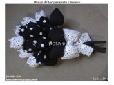 Buque com 16 tulipas preto e branco - Cód. AD34